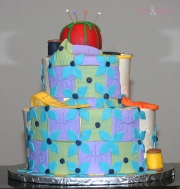 Sewing-and-quilting-theme-cake