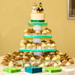 Green and blue wedding cupcakes owl bride duck groom figurines
